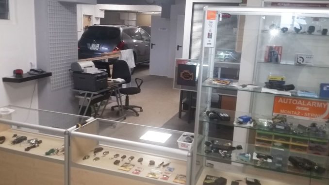 auto2